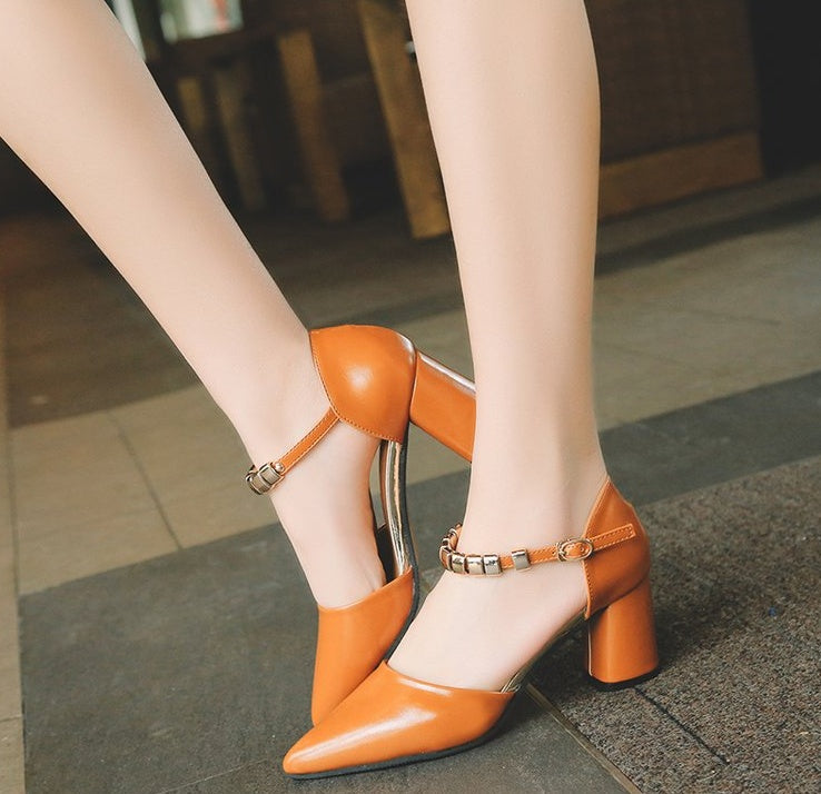 Syncreas One-Button Buckle with Solid Color High Heels